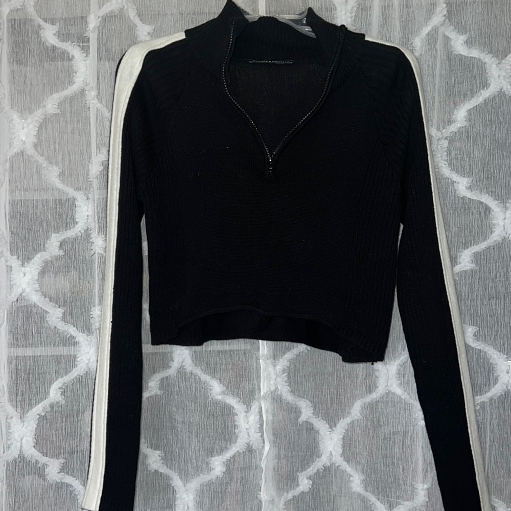 Brandy Melville Cropped Racer Quarter-zip
